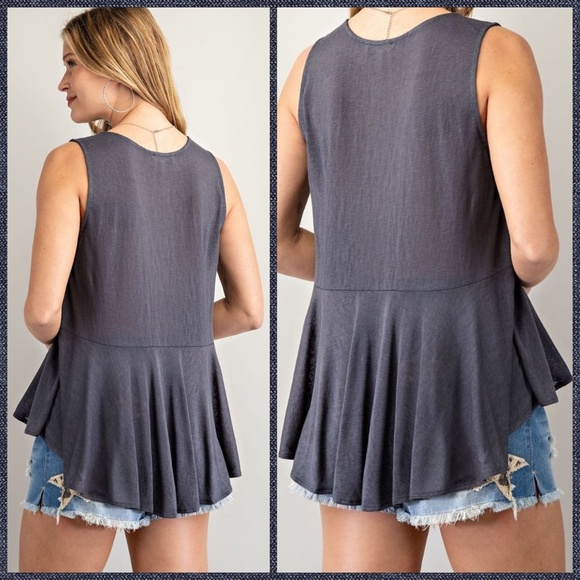 EASEL Button Down Flowy Tunic Top Ruffle Detail Front Pleated Back - Picture 2 of 14